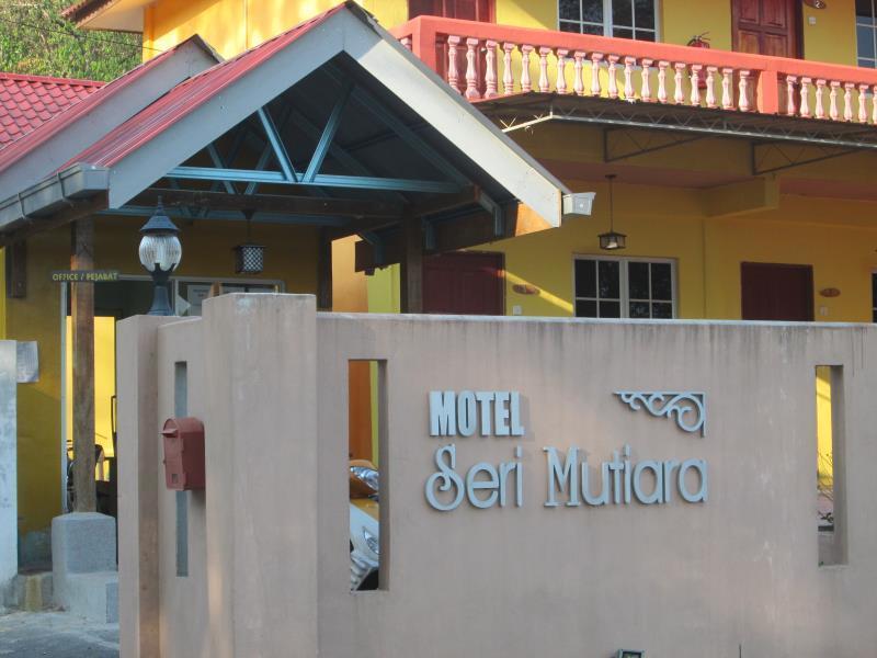 Motel Seri Mutiara Kuah Buitenkant foto