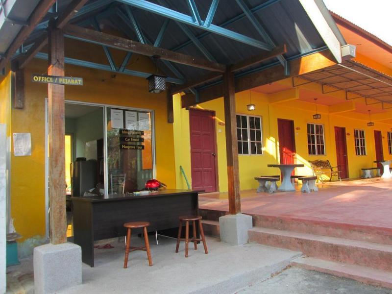 Motel Seri Mutiara Kuah Buitenkant foto