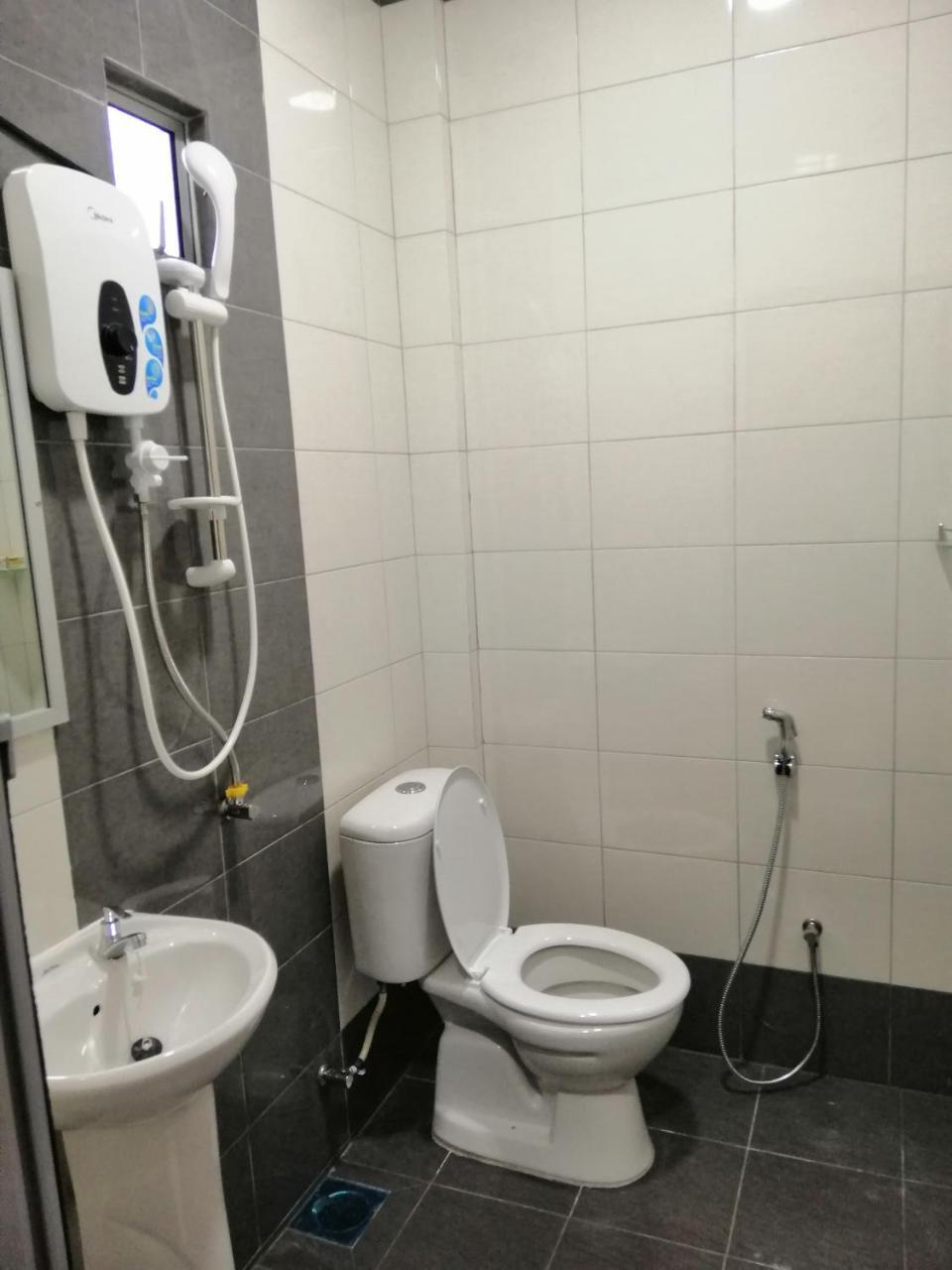 Motel Seri Mutiara Kuah Buitenkant foto